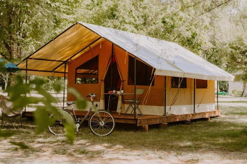 Camping Onlycamp Les Deux Rives Lannion Extérieur photo